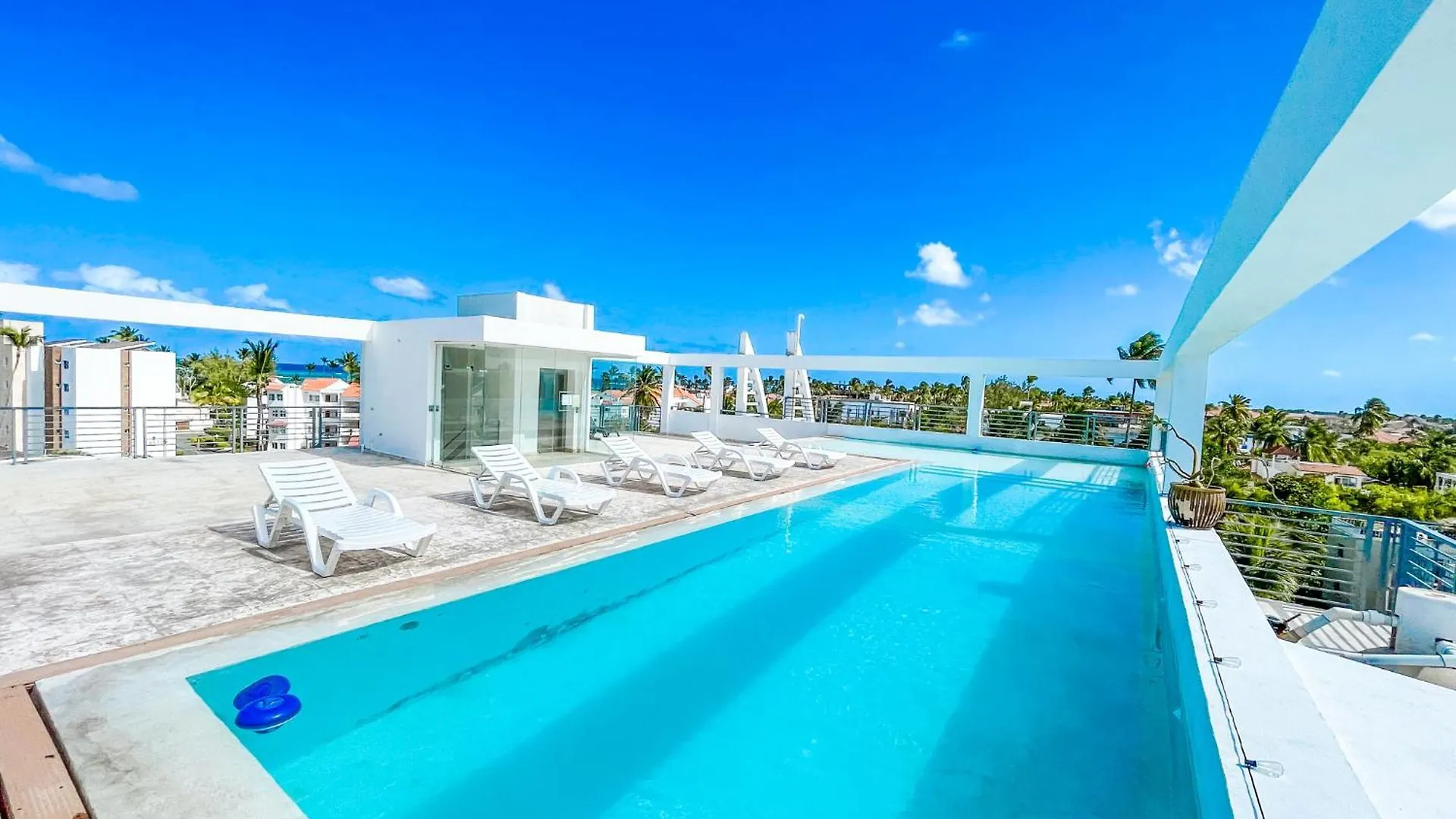Ducassi Suite Sol Karibe Suites Studios Tropicana Rooftop Pool Wifi Beach & Spa Пунта-Кана